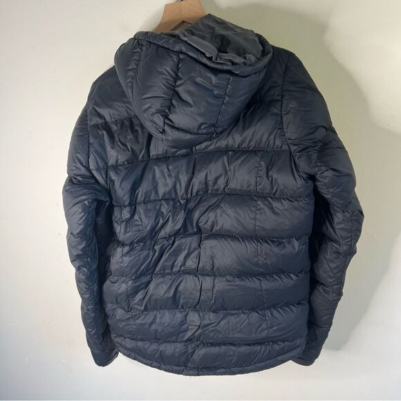 Macpac Men's Black Duck Down Puffer Jacket - Picture 13 of 15